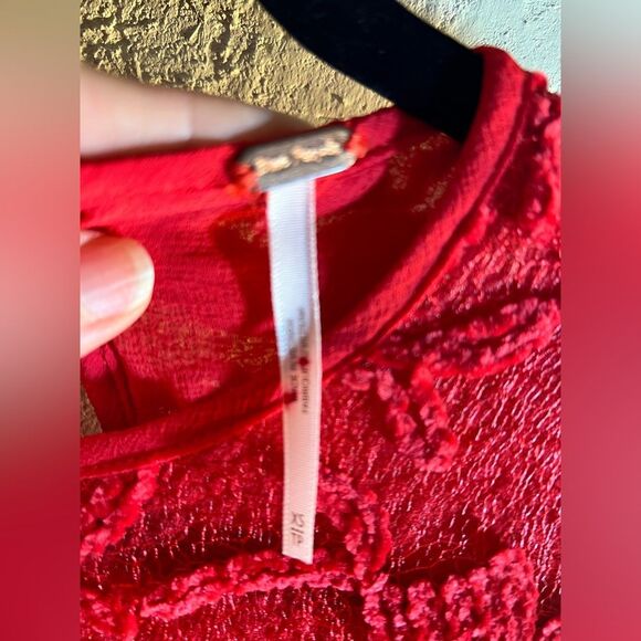 Free People Dress NWT-retails $198, Elegant Mini Red Lace, Flowy, oversized - Picture 2 of 14